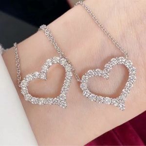 Women 925 Silver Heart Jewelry Luxury Cubic Zirconia Necklace Pendant